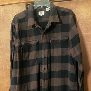 Men’s Levi's Dark Plaid Shirt